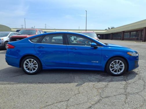 2019 Ford Fusion Hybrid SE