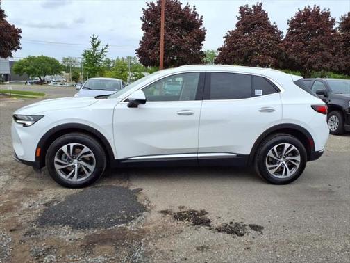 2022 Buick Envision FWD Essence