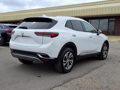 2022 Buick Envision FWD Essence
