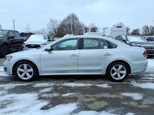 2013 Volkswagen Passat 2.5 SE