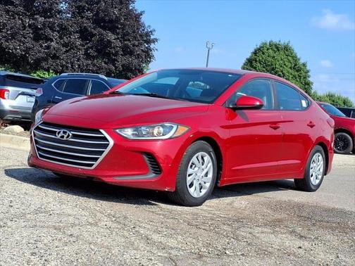 2017 Hyundai ELANTRA SE