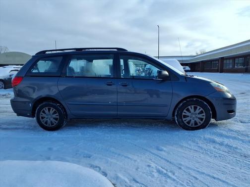 2006 Toyota Sienna CE