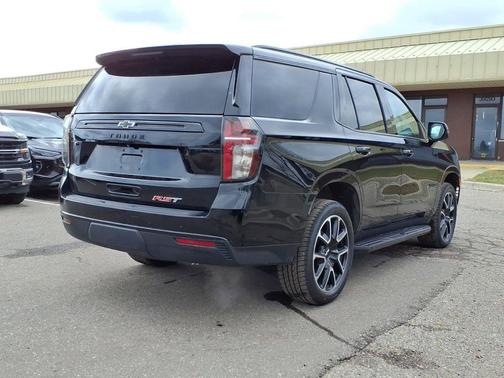2023 Chevrolet Tahoe 4WD RST