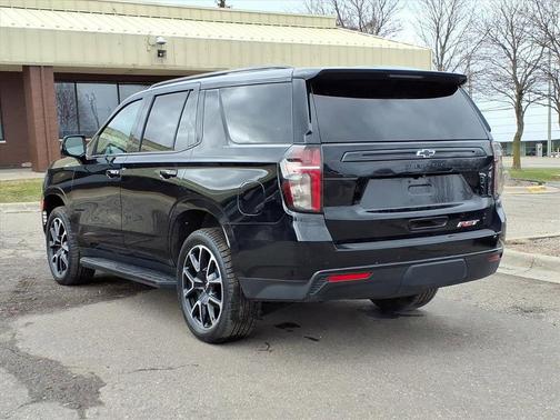 2023 Chevrolet Tahoe 4WD RST