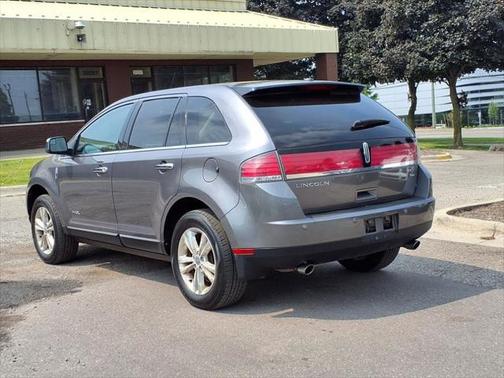 2010 Lincoln MKX Base