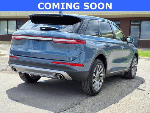 Whisper Blue Metallic Clearcoat 2025 Lincoln Corsair Reserve