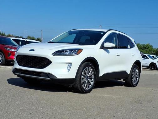 2020 Ford Escape Titanium