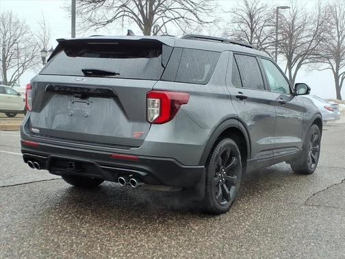 Carbonized Gray Metallic 2023 Ford Explorer ST