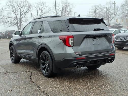 Carbonized Gray Metallic 2023 Ford Explorer ST