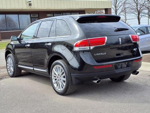 2013 Lincoln MKX Base