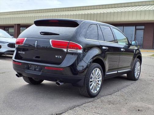 2013 Lincoln MKX Base