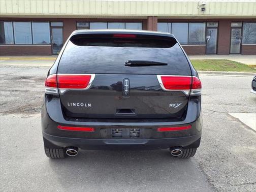 2013 Lincoln MKX Base