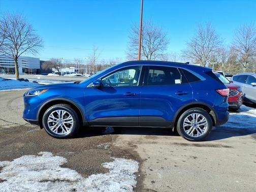 2022 Ford Escape SEL
