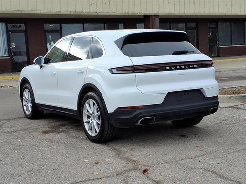 2024 Porsche Cayenne Cayenne