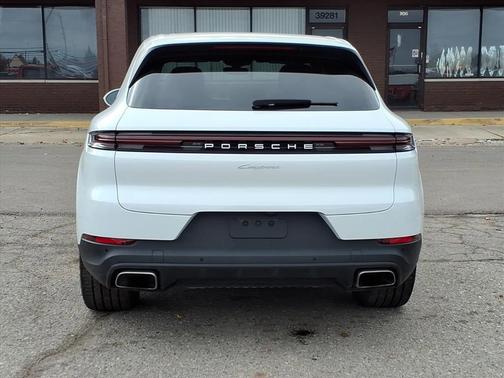 2024 Porsche Cayenne Cayenne