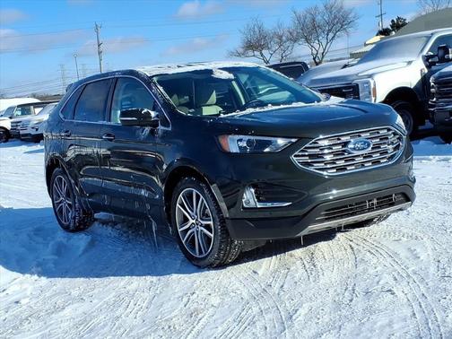 2023 Ford Edge Titanium