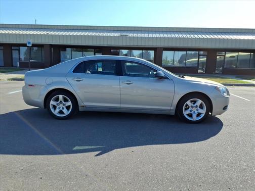 2011 Chevrolet Malibu LS