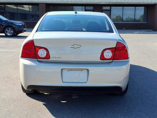 2011 Chevrolet Malibu LS