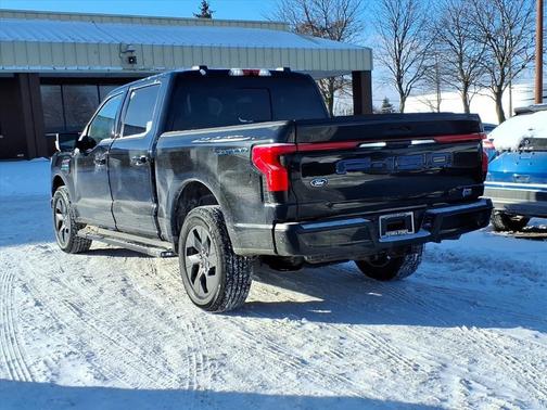 2023 Ford F-150 Lightning LARIAT