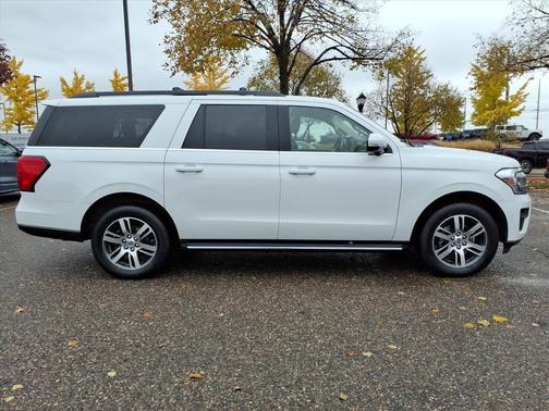 2022 Ford Expedition Max XLT