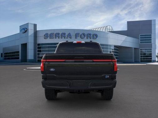 2025 Ford F-150 Lightning Platinum