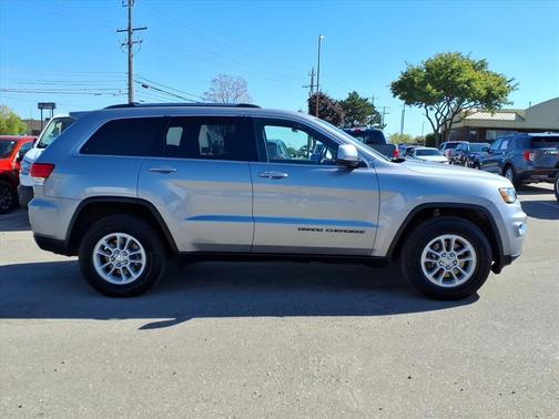 2018 Jeep Grand Cherokee Laredo E