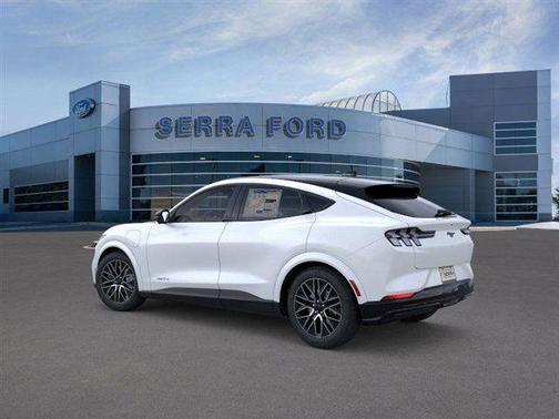 Star White Metallic Tri-Coat 2026 Ford Mustang Mach-E Premium