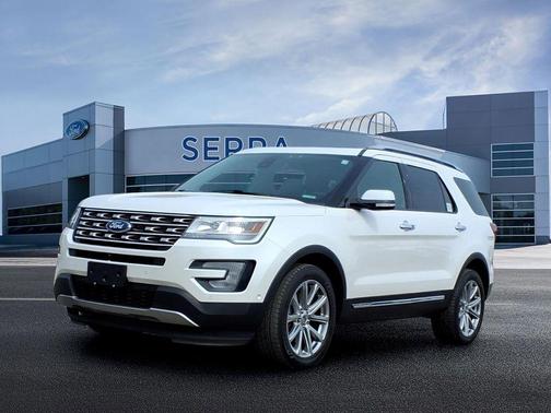 White Platinum Clearcoat Metallic 2017 Ford Explorer Limited