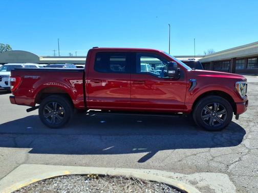 Rapid Red Metallic Tinted Clearcoat 2023 Ford F-150 Lariat