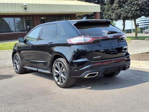 2018 Ford Edge Sport