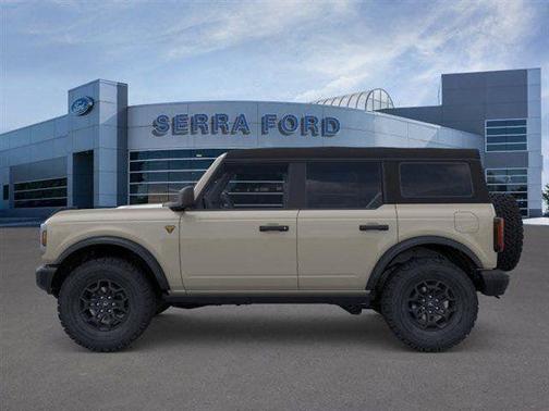 Desert Sand 2026 Ford Bronco Badlands
