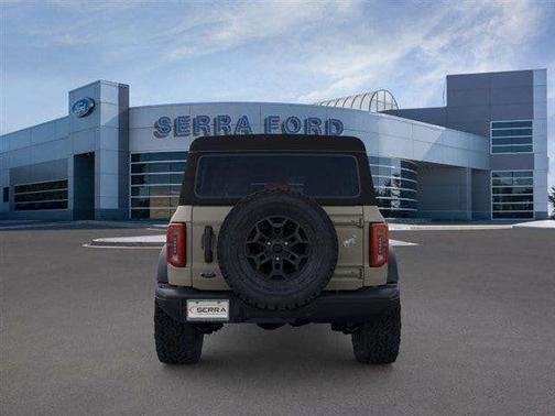 Desert Sand 2026 Ford Bronco Badlands