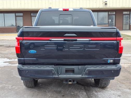 2022 Ford F-150 Lightning LARIAT