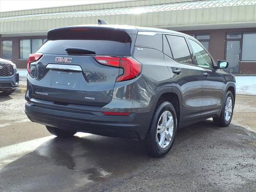 Graphite Gray Metallic 2019 GMC Terrain SLE