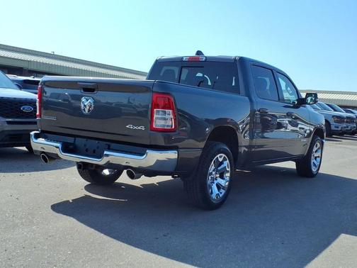 Granite Crystal Metallic Clearcoat 2021 RAM 1500 Big Horn/Lone Star