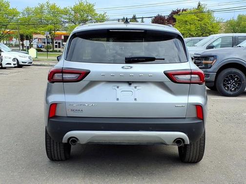 Iconic Silver Metallic 2023 Ford Escape Platinum