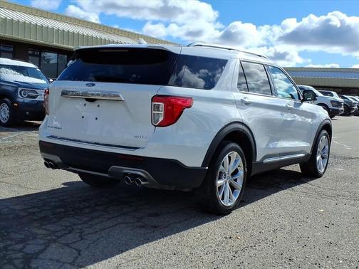 2023 Ford Explorer Platinum