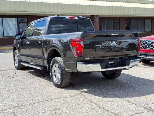Darkened Bronze Metallic 2024 Ford F-150 XLT