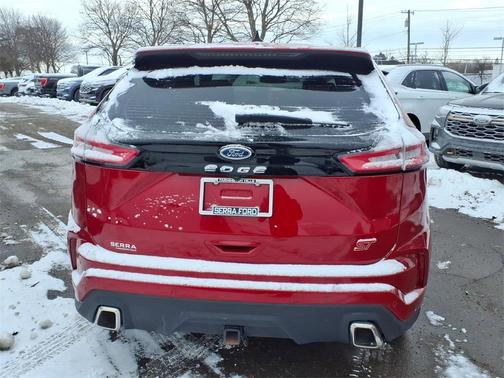 2023 Ford Edge ST