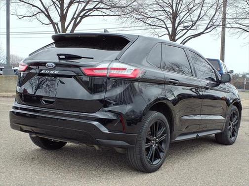 2022 Ford Edge ST Line