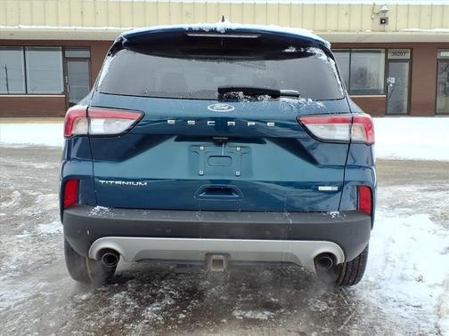 2020 Ford Escape Titanium