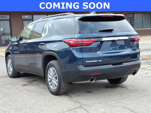 2023 Chevrolet Traverse LT Cloth