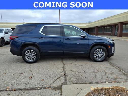 2023 Chevrolet Traverse LT Cloth