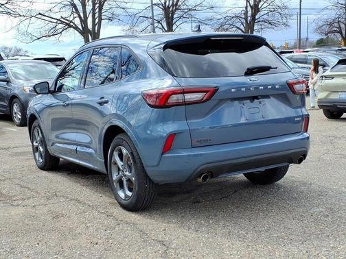 Vapor Blue Metallic 2023 Ford Escape ST-Line Select