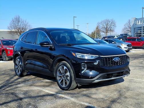 2023 Ford Escape Platinum