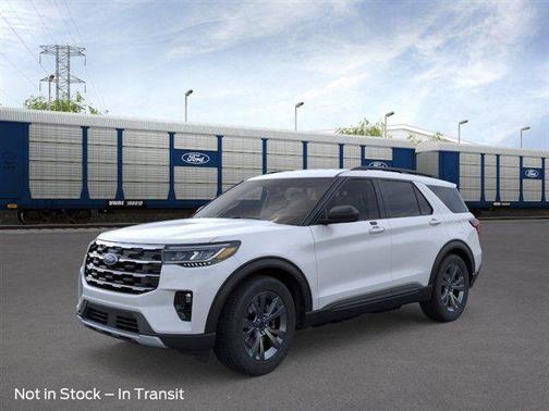Space White Metallic 2026 Ford Explorer Active
