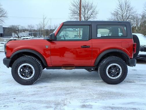 2022 Ford Bronco Base