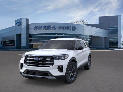 Star White Metallic Tri-Coat 2026 Ford Explorer Active