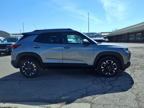 Sterling Gray Metallic 2023 Chevrolet Trailblazer LT