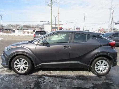 2019 Toyota C-HR LE